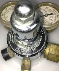 Western Accu-Trol MSA-7152 Compressed Air Regulator CGA 346, 3 of 4