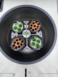 Thermo Sorvall Legend X1 Centrifuge, 3 of 4