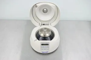 Eppendorf MiniSpin Personal Microcentrifuge with Fixed-Angle Rotor, Model 5452, 5 of 12