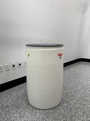 Uline 55-Gallon Plastic Drum with Lid-cover