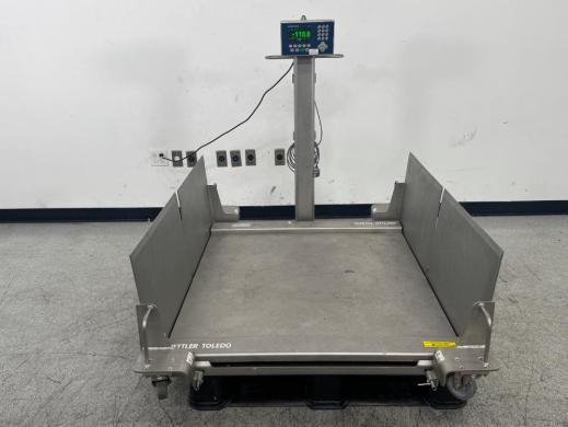 Mettler Toledo IND570 Industrial Digital Floor Scale with Stainless Steel Platform-cover