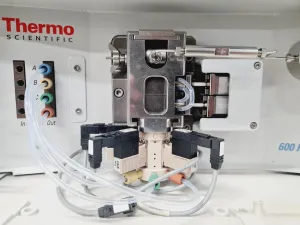 Thermo Scientific Accela 600 High-Performance Liquid Chromatography Pump, 11 of 15