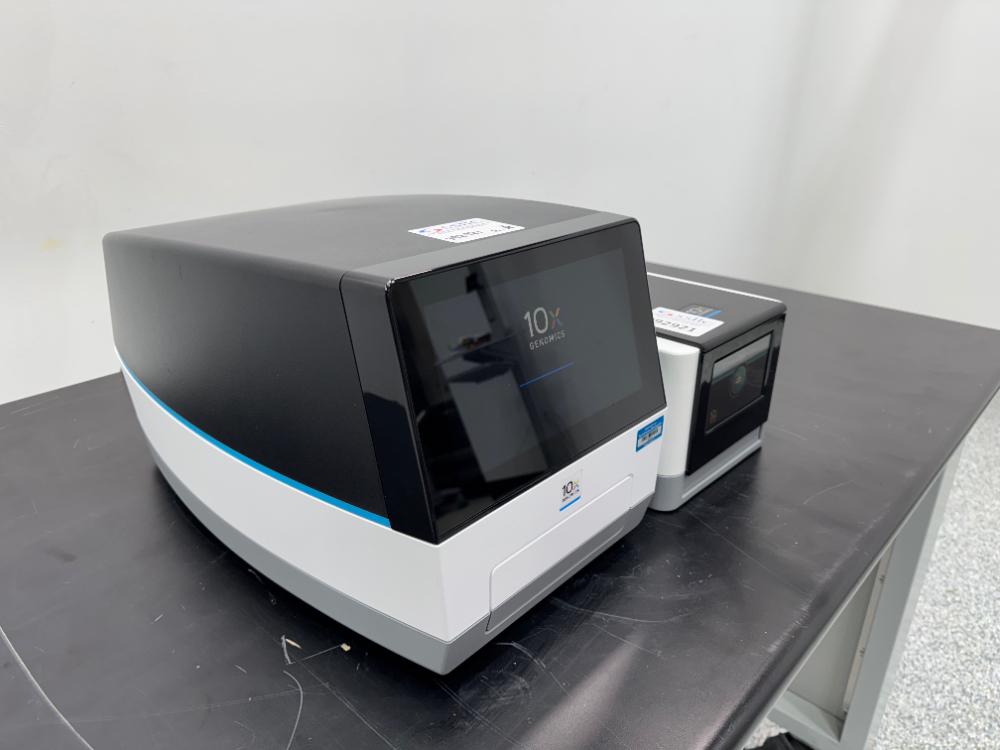 10x Genomics Chromium X/iX and Controller System