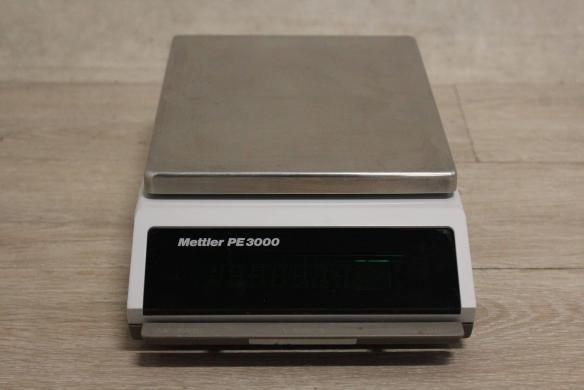 Mettler Toledo PE3000 Precision Balance-cover