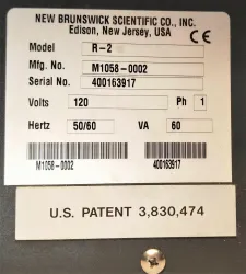 New Brunswick R-2 Benchtop Platform Shaker, 4 of 4