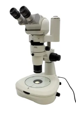 Nikon Stereo Microscope SMZ1000 with Tilting Ergo Head, Dual Photo Port, and Diascopic Stand