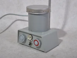 Metrohm E349 A Magnetic Stirrer with Heating and Tripod Mount, 2 of 3