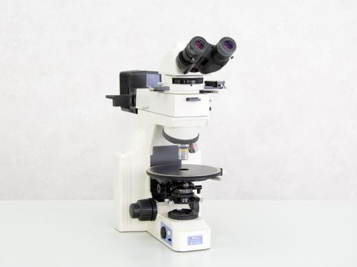 Nikon Eclipse E400 Microscope-cover