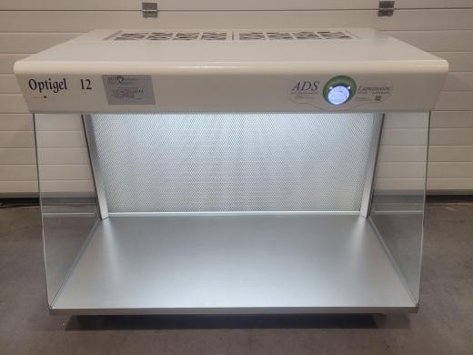 Horizontal laminar flow hood OPTIGEL 12 ADS LAMINAIRE-cover