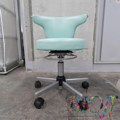Sanwa Supply SNC-HP3VBL2 Medical Chair (Blue)-cover