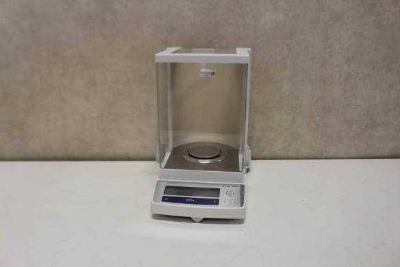 Mettler Toledo AB304-S Analytical Balance-cover