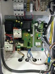 Vulcanic Vulcatherm Digital Temperature Control Unit for Laboratory and Industrial Use, 10 of 18