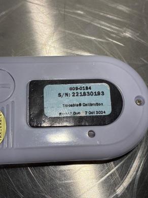VWR Traceable Calibration Device with Digital Display-cover