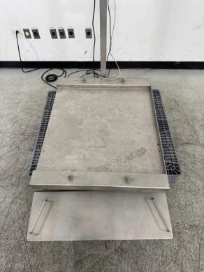 Minebea Intec Combics 1 CAIS1-U Industrial Floor Scale with Digital Indicator-cover