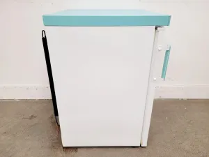 LEC Medical LM LSF151UK Laboratory Freezer for Biomedical Sample Storage, 3 of 7