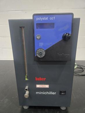 Huber polystat cc1 Microprocessor-Controlled Microchiller and Heating Circulator -20°C to +200°C-cover
