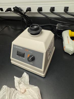 Corning LSE Vortex Mixer Model 6775 for Sample Mixing-cover