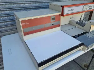 Tissue-Tek 4715 Embedding Console with Cryo Console, 5 of 11