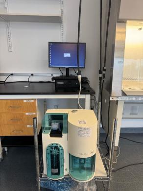 Roche Cedex HiRes Analyzer for Automated Cell Culture Analysis-cover