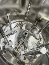 316L Stainless Steel Vessel for Laboratory and Industrial Applications, 2 of 4