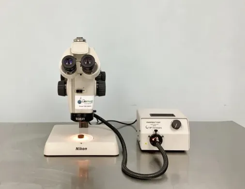 Nikon SMZ-U Stereo Zoom Microscope with Fiber-Optic Illumination and Adjustable Pole Stand