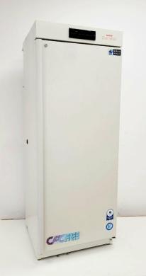 Sanyo MDF-U332 Medical Laboratory Freezer-cover