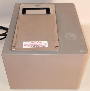 VWR (Shel-Lab) 1202 Analog Water Bath, 2L Capacity-cover