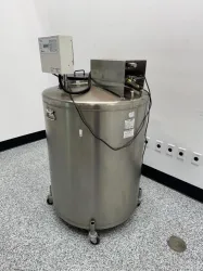 MVE XLC 810 Cryogenic Storage System for Biological Sample Preservation, 2 of 4