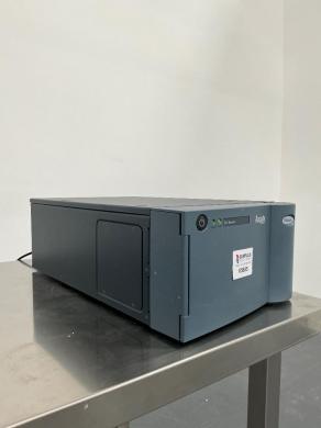 Waters Acquity UPLC TUV Detector for High-Performance Liquid Chromatography-cover