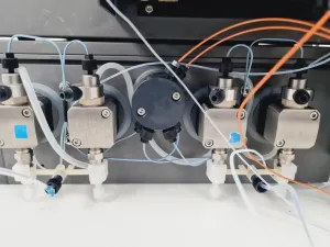 Amersham Biosciences ÄKTA Liquid Chromatography System with UV-900, P-900, INV-907, M-925, CU-950 Modules, 6 of 59