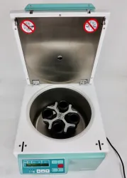 Hettich Universal 32 R Refrigerated Centrifuge, 3 of 4