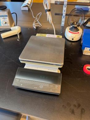 Mettler Toledo PR8001 Digital Analytical Balance with Stainless Steel Platform-cover