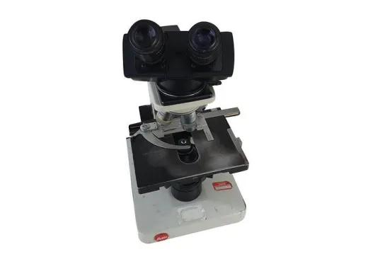 Leitz 020-435.028 Optical Microscope