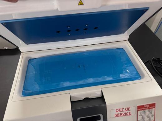 GE Healthcare Life Sciences VIA Thaw CB1000 Controlled Biological Sample Thawing System-cover