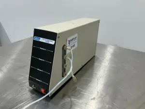 Alltech On-line Degassing System for HPLC with Four Degassing Channels, 2 of 3