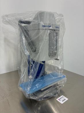 Eppendorf Ep Motion 96 XL Automated High-Precision Pipetting System-cover