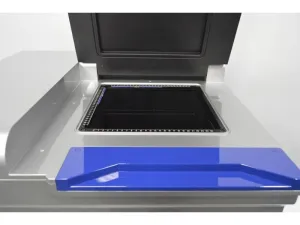 Azure Biosystems Sapphire RGBNIR Biomolecular Imager with Chemiluminescent Upgrade Unit 2, 16 of 21