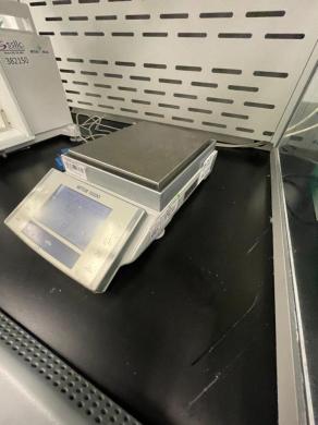 Mettler Toledo XS6002S High-Precision Analytical Digital Scale for Laboratory Use-cover