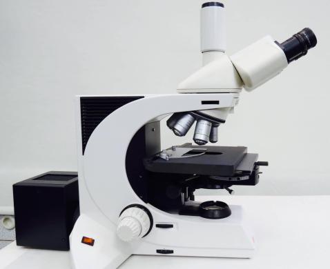 Leica DMLB 100 Phase Contrast Trinocular Transmitted Light Microscope-cover