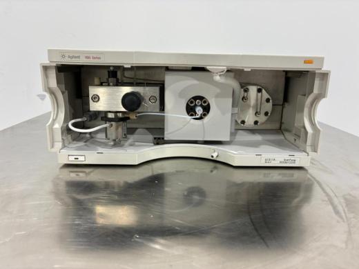 Agilent Technologies 1100 Series Quaternary Pump G1311A HPLC Module-cover