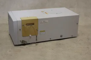 Shimadzu RF-10AXL Fluorescence Detector with High-Sensitivity Optical Design, 2 of 3