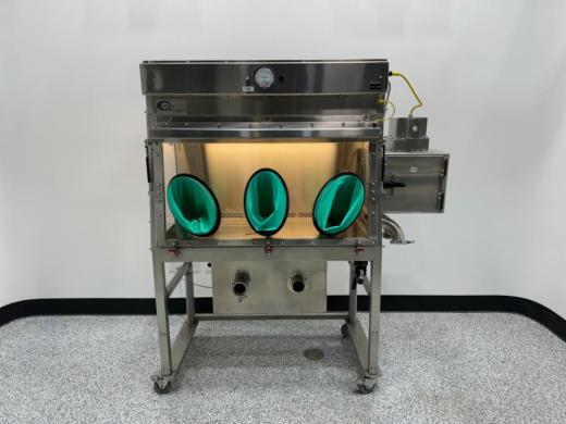 Germfree 4' Compounding Aseptic Containment Isolator for Sterile Bioprocessing-cover