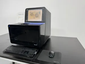 Illumina NextSeq 550 Benchtop Next-Generation Sequencing System, 3 of 4