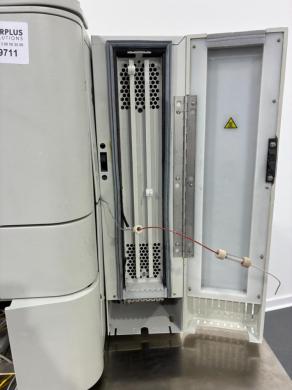 Waters Alliance 2695 HPLC System with 2487 Dual Wavelength Absorbance Detector and Column Oven-cover