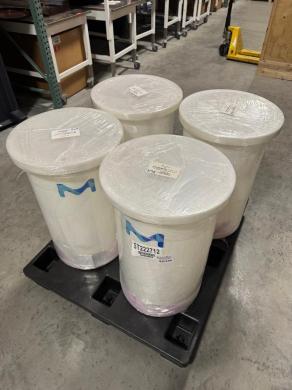 Millipore Mobius 100L Polyethylene Storage Drum for Laboratory and Industrial Use-cover