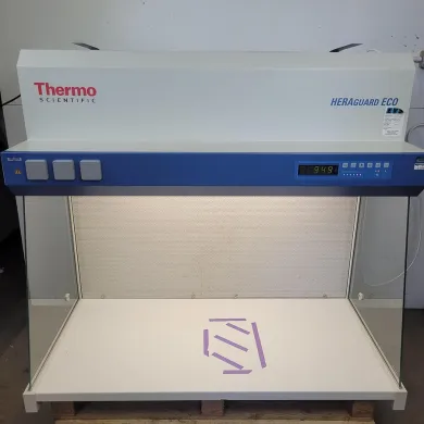Thermo Scientific Heraguard ECO 1.2 Laminar Flow Clean Bench with HEPA Filtration