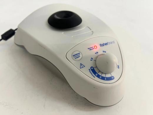 Fisherbrand Classic Vortex Mixer with 3000 rpm max speed and 4.5 mm orbit-cover