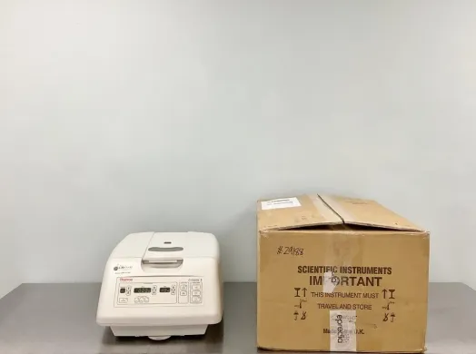 Thermo Scientific Cytospin 4 Cytocentrifuge for Thin-Layer Cell Preparations