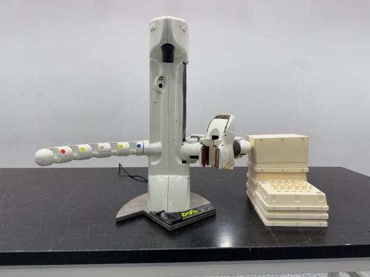 Andrew Alliance Pipetting Robot Automated Liquid Handling System-cover