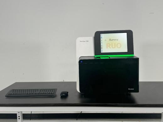 Illumina NextSeq 550 Next-Generation Sequencing System-cover